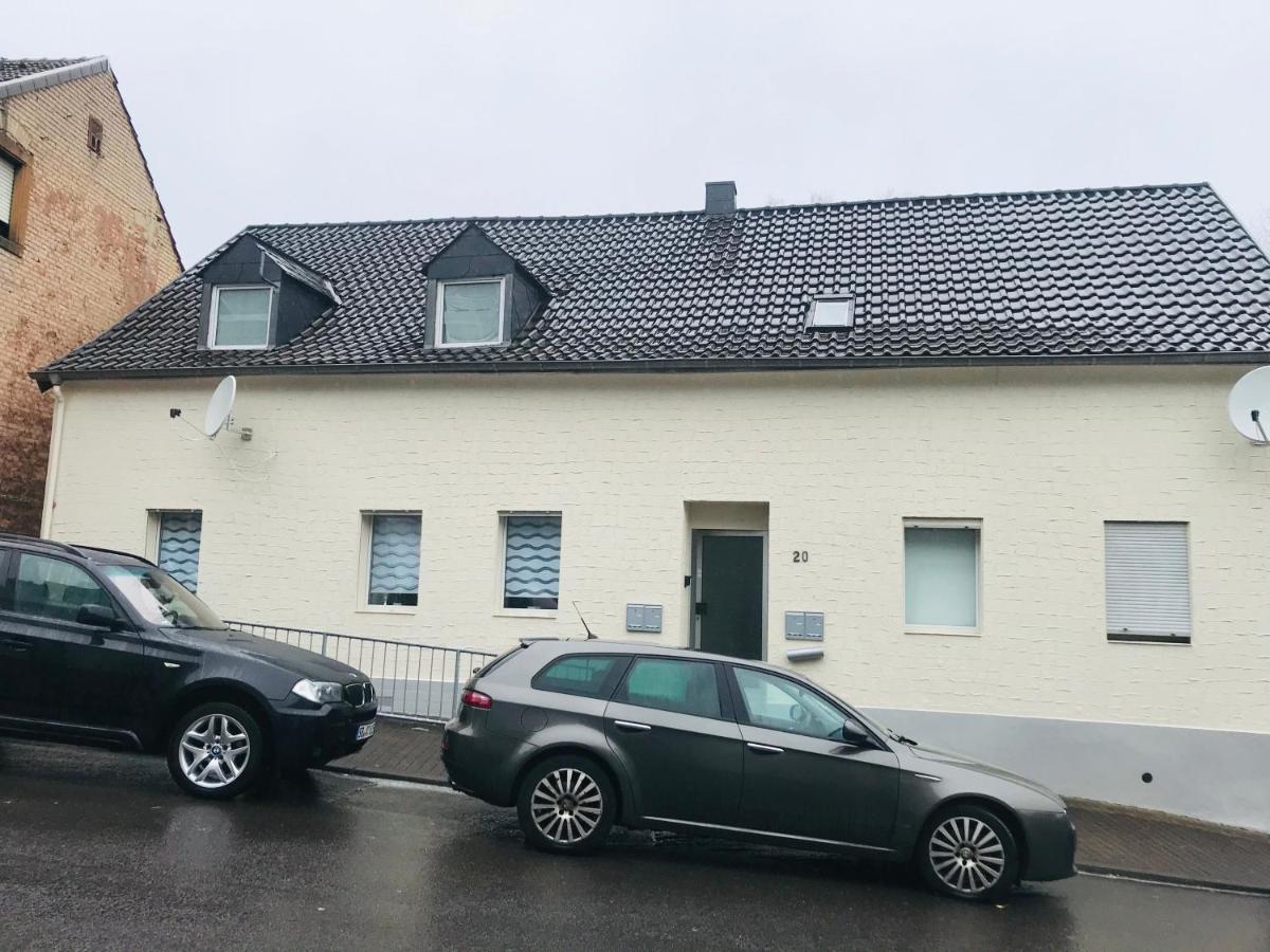 No2 Top Apartment4You - 3 Zimmer, 1-6 Pers, Saarbruecken - Jaegersfreude 萨尔布吕肯 外观 照片